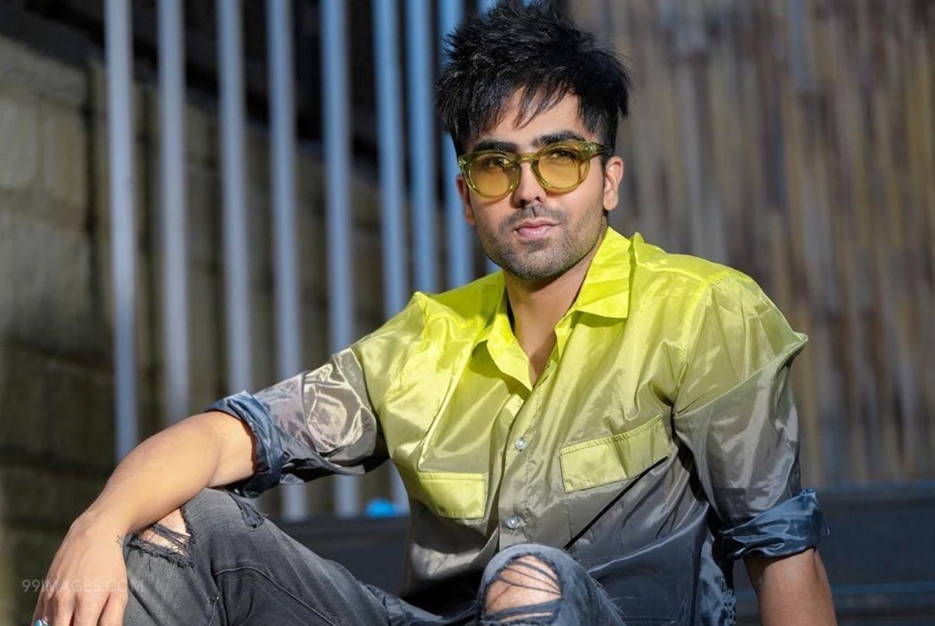 Top 10 Hit Punjabi Songs of Hardy Sandhu - The Blond Post