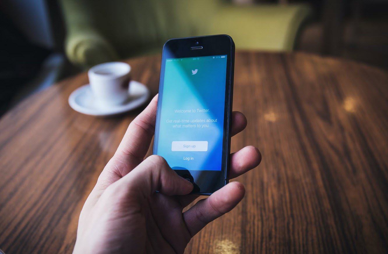 Twitter Reading LImits Data Scraping Theblondpost